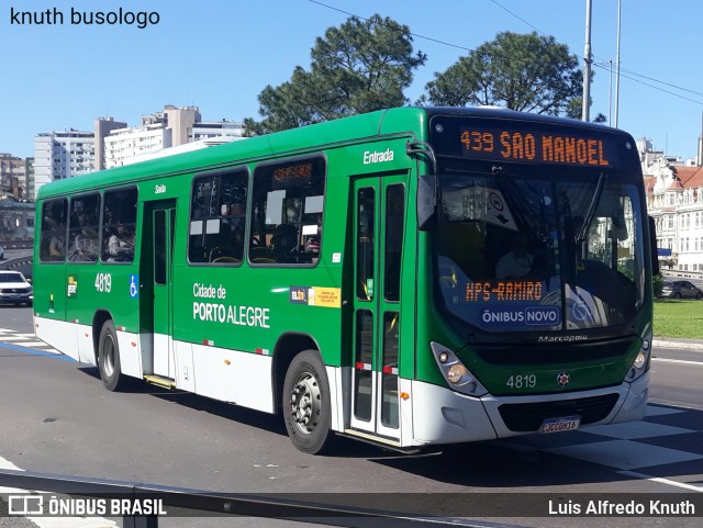 Auto Viação Presidente Vargas 4819 na cidade de Porto Alegre, Rio Grande do Sul, Brasil, por Luis Alfredo Knuth. ID da foto: 12056100.