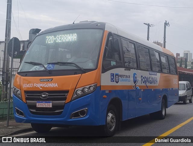 Transol Transportes Coletivos 50433 na cidade de Florianópolis, Santa Catarina, Brasil, por Daniel Guardiola. ID da foto: 12057000.