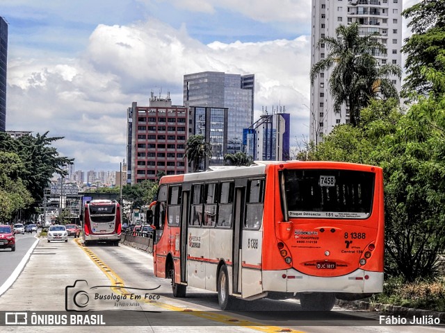 TRANSPPASS - Transporte de Passageiros 8 1388 na cidade de São Paulo, São Paulo, Brasil, por Fábio Julião. ID da foto: 12056653.