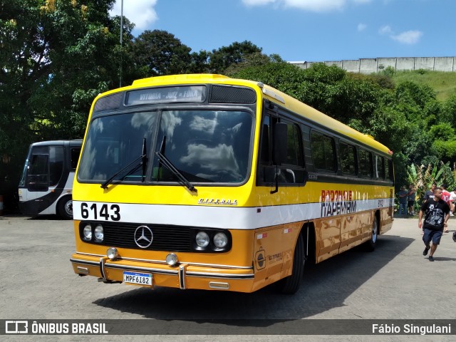 Ônibus Particulares 6143 na cidade de Juiz de Fora, Minas Gerais, Brasil, por Fábio Singulani. ID da foto: 12057631.