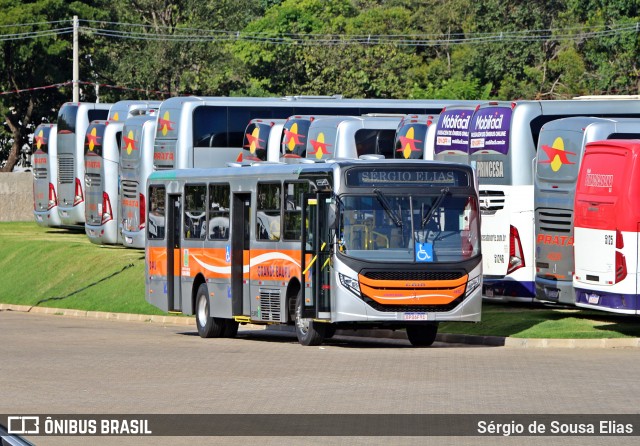 Transportes Coletivos Grande Bauru 2442 na cidade de Bauru, São Paulo, Brasil, por Sérgio de Sousa Elias. ID da foto: 12056899.