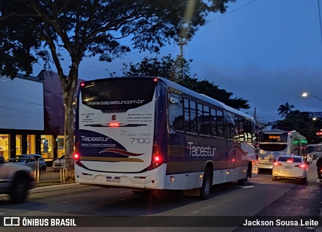 Taipastur Transportes Turísticos 7100 na cidade de São Paulo, São Paulo, Brasil, por Jackson Sousa Leite. ID da foto: 12057397.