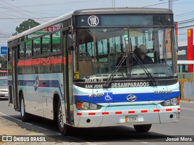 ATD - AutoTransportes Desamparados 108 na cidade de San Antonio, Desamparados, San José, Costa Rica, por Josué Mora. ID da foto: 12056679.