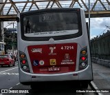 Pêssego Transportes 4 7214 na cidade de São Paulo, São Paulo, Brasil, por Gilberto Mendes dos Santos. ID da foto: :id.