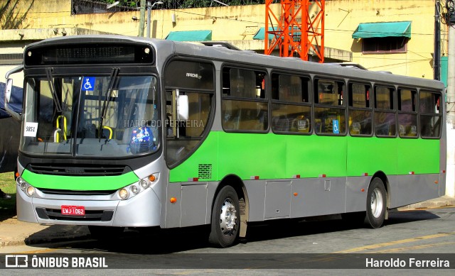 BB Transportes e Turismo 5851 na cidade de Itapevi, São Paulo, Brasil, por Haroldo Ferreira. ID da foto: 12060047.