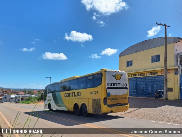 Empresa Gontijo de Transportes 14575 na cidade de Turmalina, Minas Gerais, Brasil, por Josimar Gomes Simoes. ID da foto: 12059975.