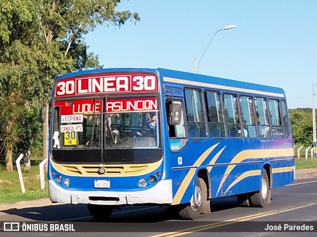 Vanguardia SACI - Línea 30 13 na cidade de Luque, Central, Paraguai, por José Paredes. ID da foto: 12060669.