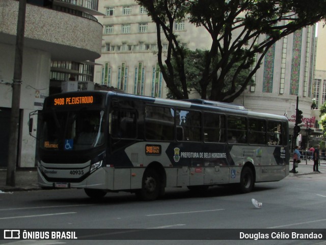 Viação Carneirinhos 40935 na cidade de Belo Horizonte, Minas Gerais, Brasil, por Douglas Célio Brandao. ID da foto: 12060119.