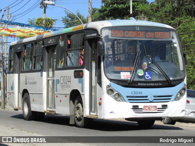 Transportes Futuro C30244 na cidade de Rio de Janeiro, Rio de Janeiro, Brasil, por Rodrigo Miguel. ID da foto: 12059232.