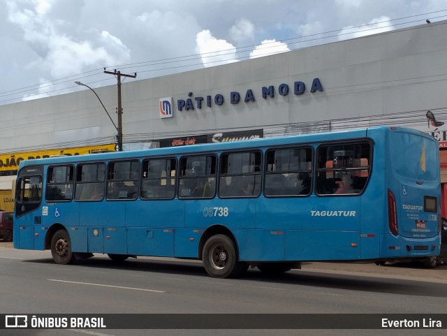 Taguatur - Taguatinga Transporte e Turismo 06738 na cidade de Taguatinga, Distrito Federal, Brasil, por Everton Lira. ID da foto: 12059413.