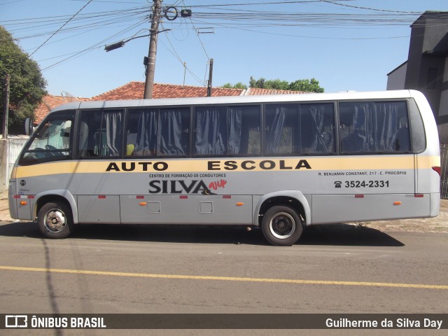 Auto Escola Silva Vip 11 na cidade de Uraí, Paraná, Brasil, por Guilherme da Silva Day. ID da foto: 12058550.