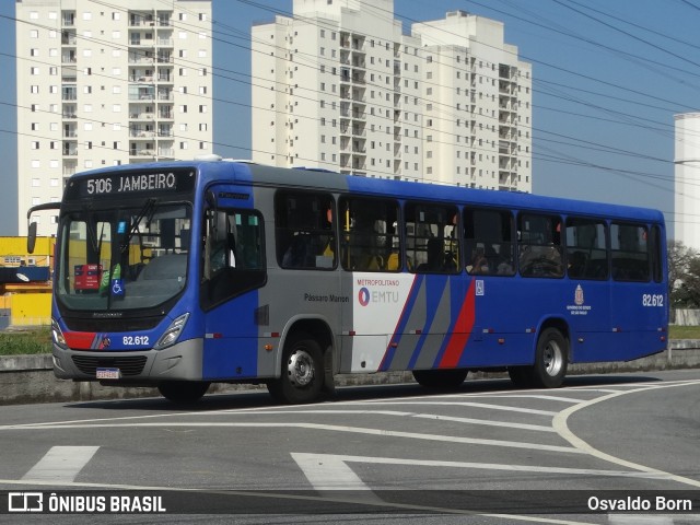 Empresa de Ônibus Pássaro Marron 82.612 na cidade de São José dos Campos, São Paulo, Brasil, por Osvaldo Born. ID da foto: 12059663.