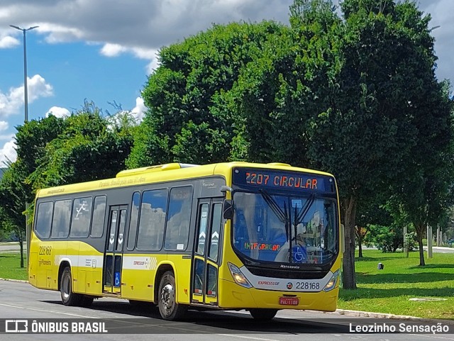 Viação Pioneira 228168 na cidade de Brasília, Distrito Federal, Brasil, por Leozinho Sensação. ID da foto: 12060006.