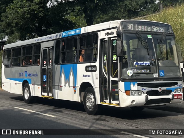 Auto Ônibus Alcântara 3.070 na cidade de São Gonçalo, Rio de Janeiro, Brasil, por TM FOTOGAFIA. ID da foto: 12059165.