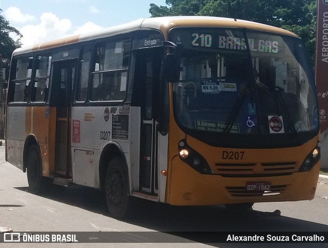 STEC - Subsistema de Transporte Especial Complementar D-207 na cidade de Lauro de Freitas, Bahia, Brasil, por Alexandre Souza Carvalho. ID da foto: 12059190.