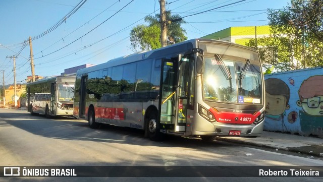 Express Transportes Urbanos Ltda 4 8973 na cidade de São Paulo, São Paulo, Brasil, por Roberto Teixeira. ID da foto: 12059570.