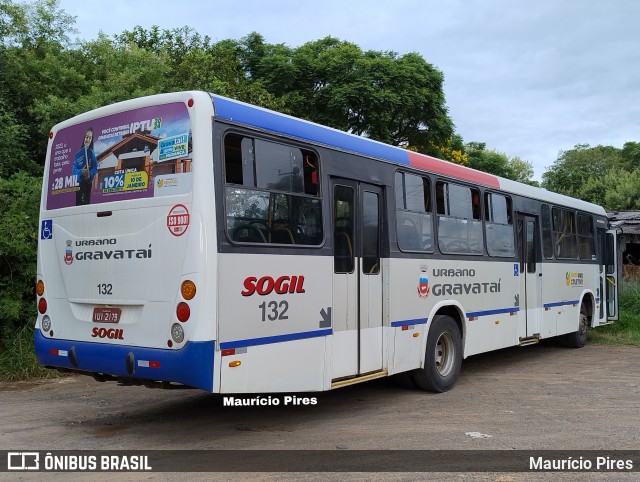 SOGIL - Sociedade de Ônibus Gigante Ltda. 132 na cidade de Cachoeirinha, Rio Grande do Sul, Brasil, por Maurício Pires. ID da foto: 12058372.
