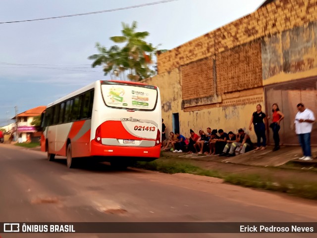 C C Souza Transporte 02 14 13 na cidade de Santarém, Pará, Brasil, por Erick Pedroso Neves. ID da foto: 12060280.