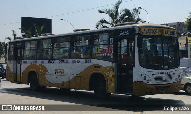 ETUL 4 S.A. 702 na cidade de Chorrillos, Lima, Lima Metropolitana, Peru, por Felipe Lazo. ID da foto: 12062092.