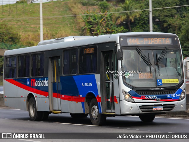 Transportes Machado RJ 162.049 na cidade de Duque de Caxias, Rio de Janeiro, Brasil, por João Victor - PHOTOVICTORBUS. ID da foto: 12060979.