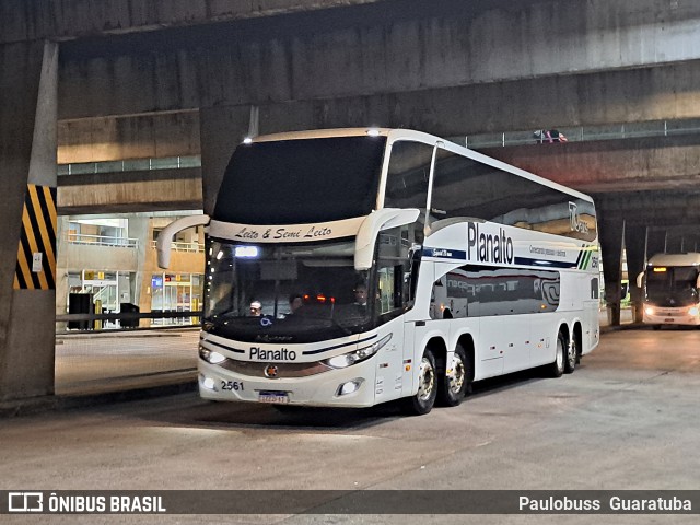 Planalto Transportes 2561 na cidade de Curitiba, Paraná, Brasil, por Paulobuss  Guaratuba. ID da foto: 12062728.