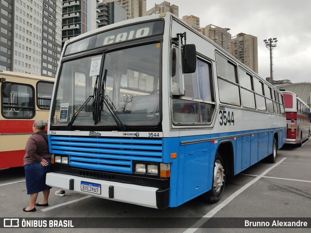 Ônibus Particulares 3544 na cidade de Barueri, São Paulo, Brasil, por Brunno Alexandre. ID da foto: 12062190.