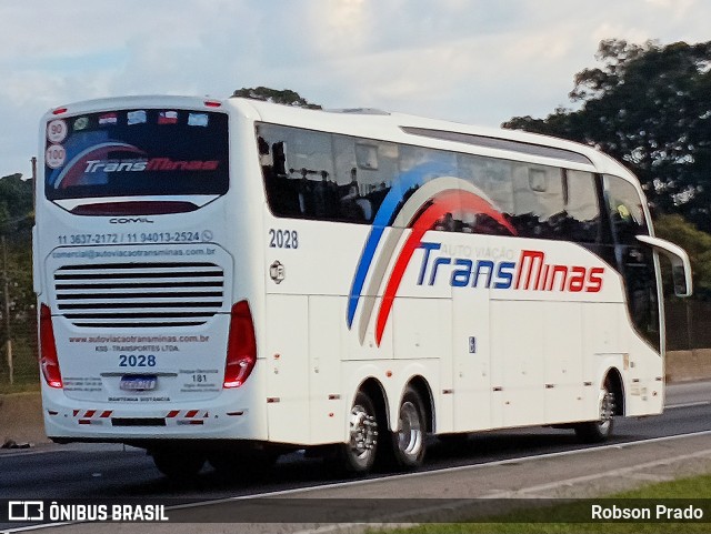 Auto Viação TransMinas 2028 na cidade de São José dos Campos, São Paulo, Brasil, por Robson Prado. ID da foto: 12062476.