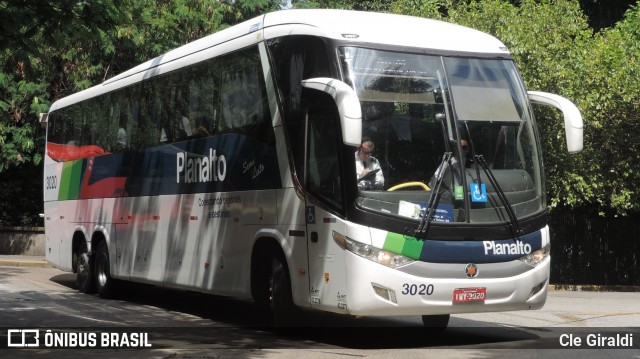 Planalto Transportes 3020 na cidade de São Paulo, São Paulo, Brasil, por Cle Giraldi. ID da foto: 12061394.