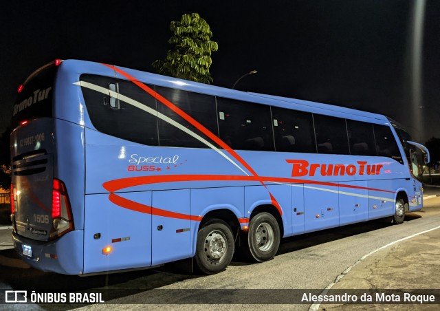 Bruno Tur 1506 na cidade de Brasília, Distrito Federal, Brasil, por Alessandro da Mota Roque. ID da foto: 12062971.