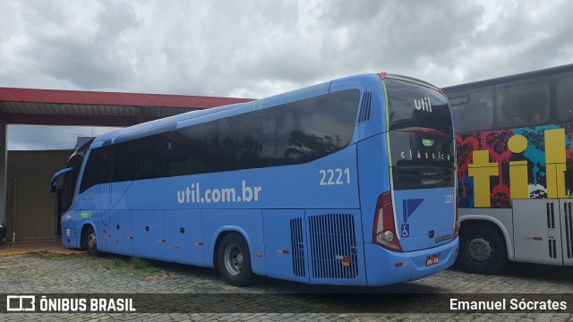 UTIL - União Transporte Interestadual de Luxo 2221 na cidade de Ribeirão Vermelho, Minas Gerais, Brasil, por Emanuel Sócrates. ID da foto: 12061583.