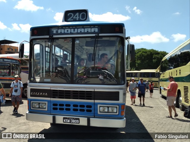 Ônibus Particulares 47644 na cidade de Juiz de Fora, Minas Gerais, Brasil, por Fábio Singulani. ID da foto: 12061296.
