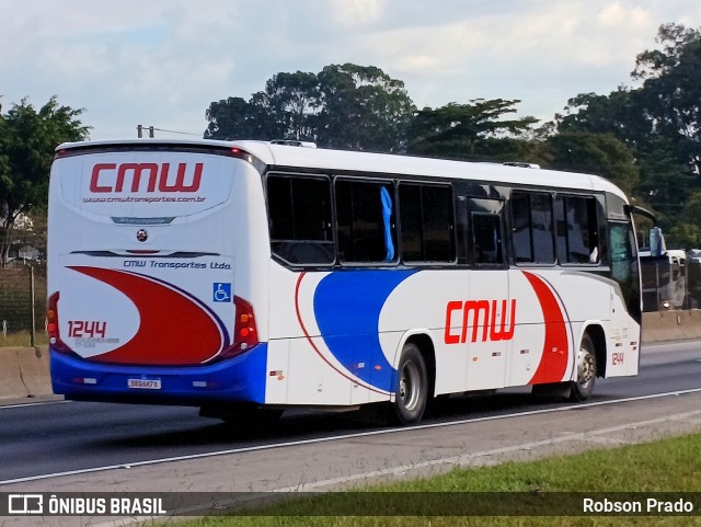 CMW Transportes 1244 na cidade de São José dos Campos, São Paulo, Brasil, por Robson Prado. ID da foto: 12062479.