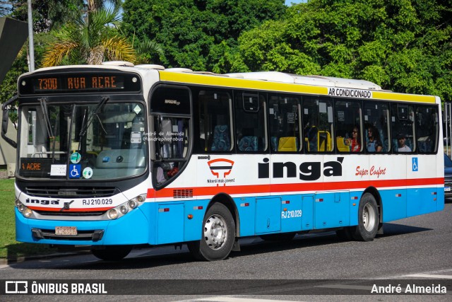 Auto Lotação Ingá RJ 210.029 na cidade de Rio de Janeiro, Rio de Janeiro, Brasil, por André Almeida. ID da foto: 12062972.
