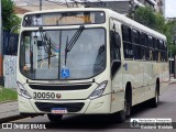 Reunidas Transportes Coletivos 30050 na cidade de Curitiba, Paraná, Brasil, por Gustavo  Bonfate. ID da foto: :id.