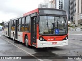 Express Transportes Urbanos Ltda 4 8880 na cidade de Barueri, São Paulo, Brasil, por Lucas Mendes. ID da foto: :id.
