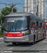 Express Transportes Urbanos Ltda 4 8068 na cidade de São Paulo, São Paulo, Brasil, por Lucas Mendes. ID da foto: :id.