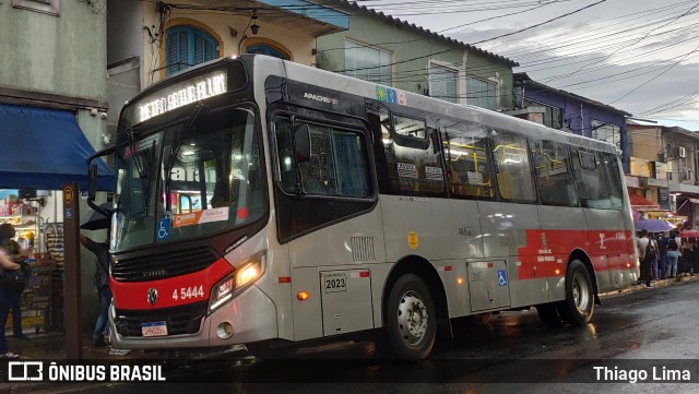 Allibus Transportes 4 5444 na cidade de São Paulo, São Paulo, Brasil, por Thiago Lima. ID da foto: 12064219.