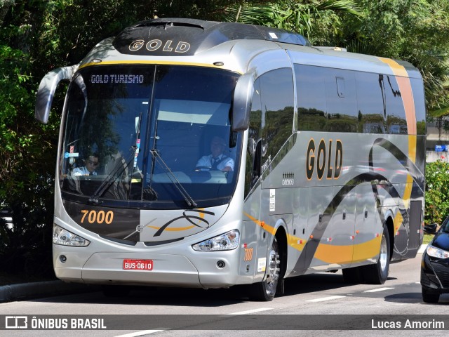 Gold Turismo e Fretamento 7000 na cidade de Florianópolis, Santa Catarina, Brasil, por Lucas Amorim. ID da foto: 12065558.