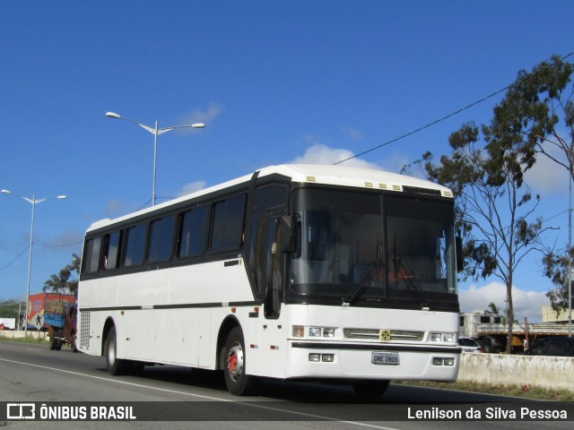 Ônibus Particulares 3905 na cidade de Caruaru, Pernambuco, Brasil, por Lenilson da Silva Pessoa. ID da foto: 12065761.