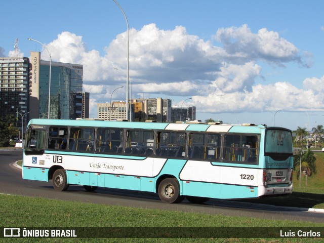 UTB - União Transporte Brasília 1220 na cidade de Brasília, Distrito Federal, Brasil, por Luis Carlos. ID da foto: 12064286.