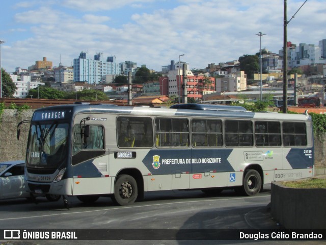 Via BH Coletivos 31129 na cidade de Belo Horizonte, Minas Gerais, Brasil, por Douglas Célio Brandao. ID da foto: 12065243.