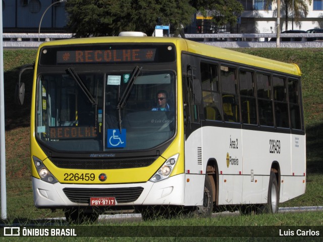 Viação Pioneira 226459 na cidade de Brasília, Distrito Federal, Brasil, por Luis Carlos. ID da foto: 12064227.