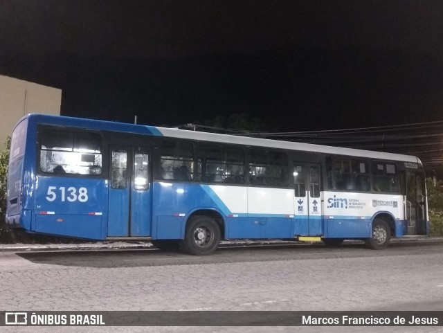 Insular Transportes Coletivos 5138 na cidade de Florianópolis, Santa Catarina, Brasil, por Marcos Francisco de Jesus. ID da foto: 12063471.