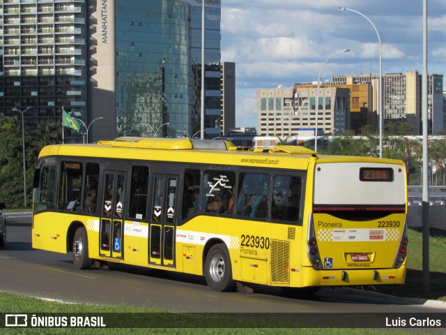 Viação Pioneira 223930 na cidade de Brasília, Distrito Federal, Brasil, por Luis Carlos. ID da foto: 12064133.