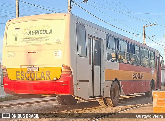 Escolares 69065 na cidade de Poço Redondo, Sergipe, Brasil, por Gustavo Vieira. ID da foto: 12064155.