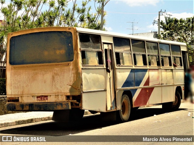 Ônibus Particulares 2767 na cidade de Amargosa, Bahia, Brasil, por Marcio Alves Pimentel. ID da foto: 12086052.