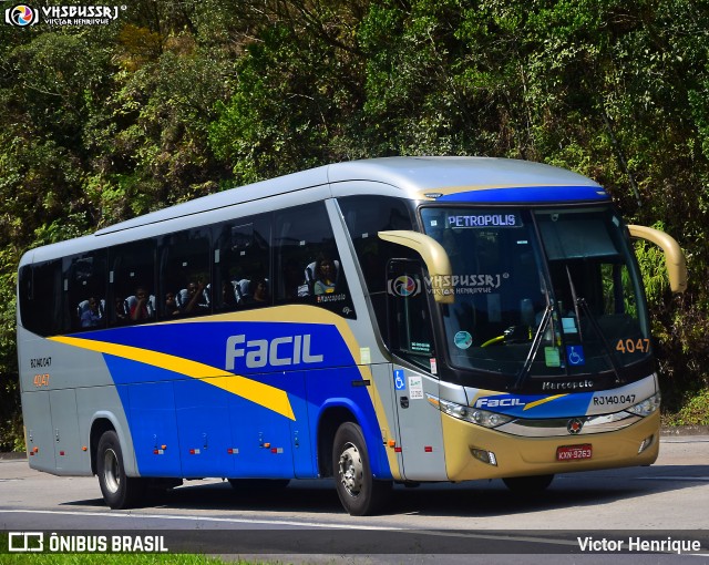 Fácil Transportes e Turismo 4047 na cidade de Petrópolis, Rio de Janeiro, Brasil, por Victor Henrique. ID da foto: 12086242.
