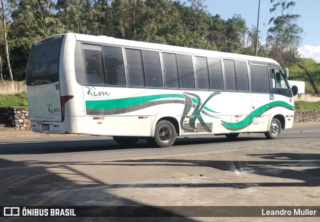 Kim Transporte e Turismo 02 na cidade de Cajati, São Paulo, Brasil, por Leandro Muller. ID da foto: 12085259.