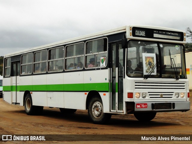 Ônibus Particulares 7517 na cidade de Anguera, Bahia, Brasil, por Marcio Alves Pimentel. ID da foto: 12086060.