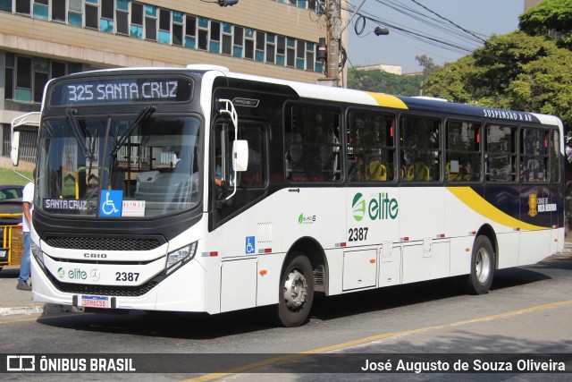 Viação Elite 2387 na cidade de Volta Redonda, Rio de Janeiro, Brasil, por José Augusto de Souza Oliveira. ID da foto: 12086713.
